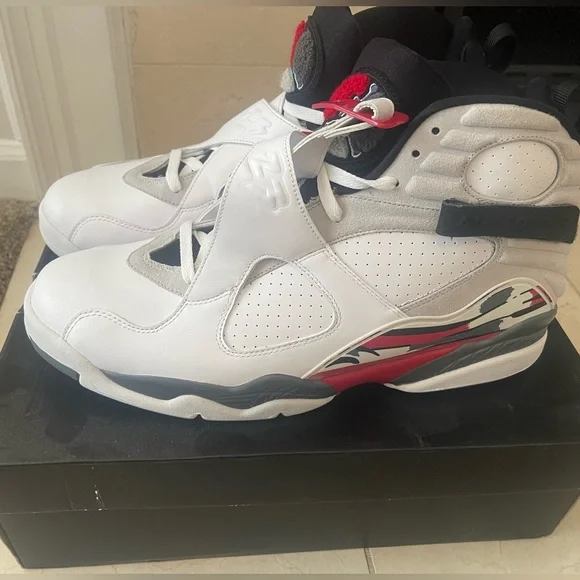 Air Jordan 8 Retro - Picture 5 of 11